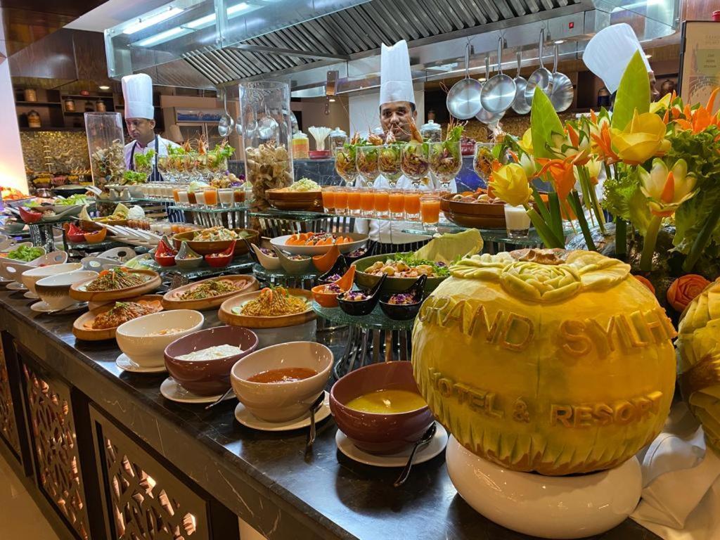 Grand Sylhet Hotel & Resort Zewnętrze zdjęcie